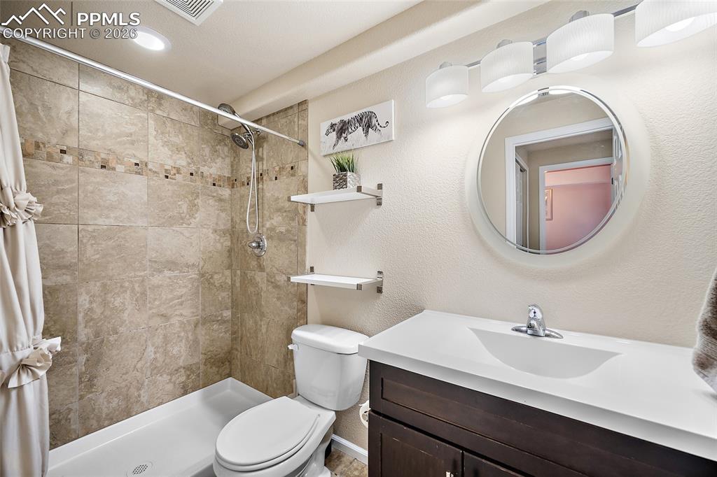 Image 33 of 45: No Description Available