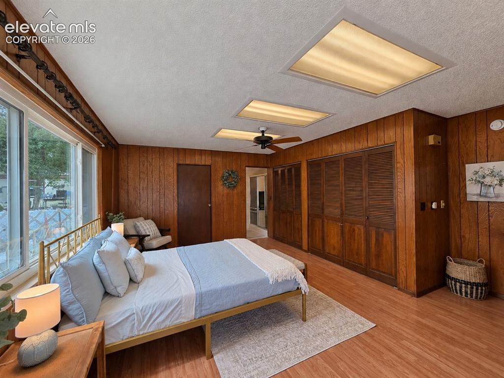 Image 23 of 48: Large Primary Bedroom