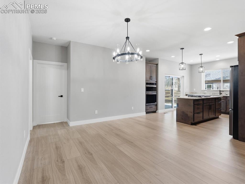 Image 13 of 46: Kitchen