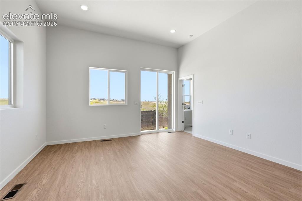 Image 16 of 42: Living Room