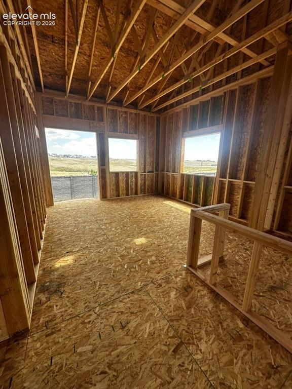 Image 8 of 11: Stable
