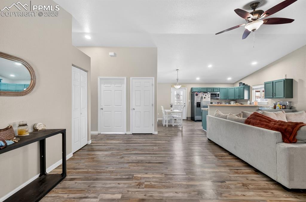 Image 15 of 32: Living Room