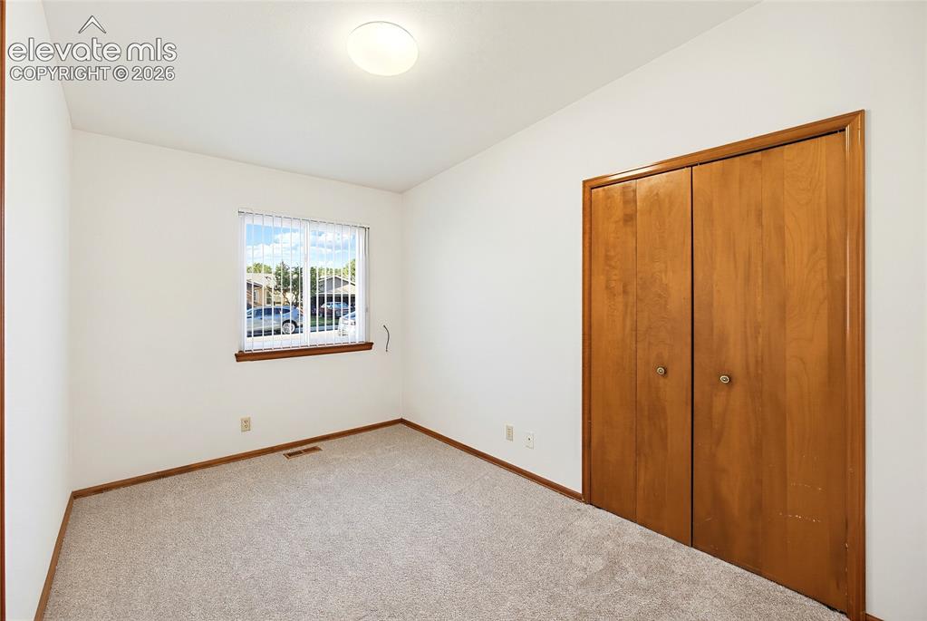 Image 10 of 49: Bedroom