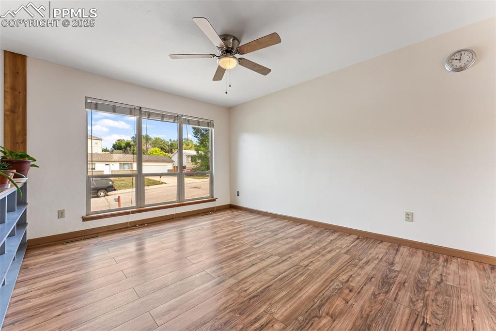 Image 4 of 30: Other