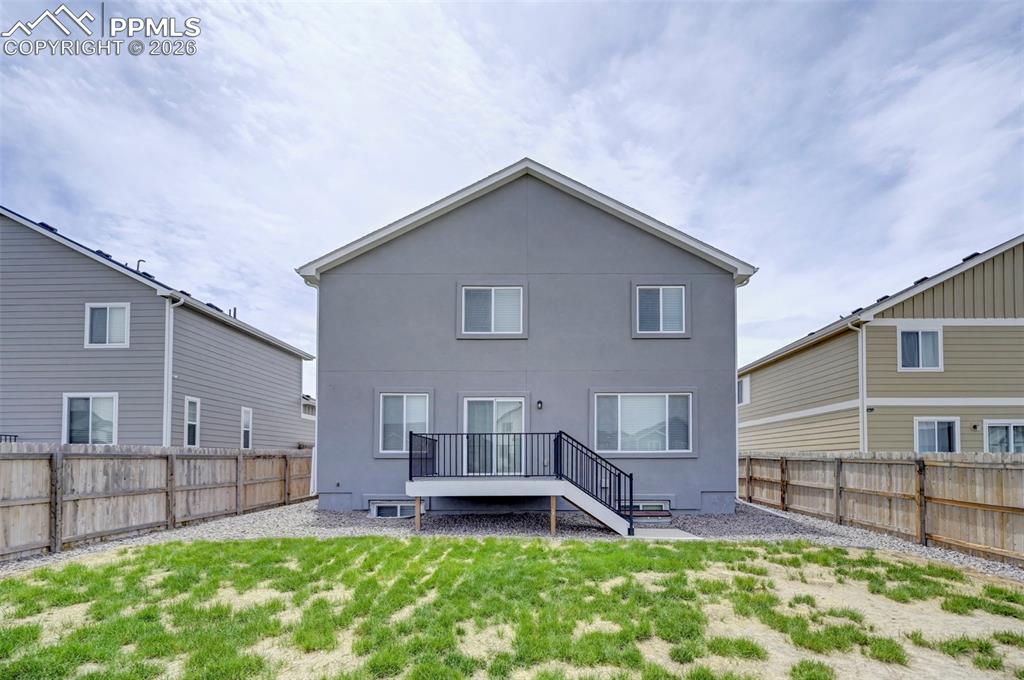 Image 38 of 39: Back of Structure