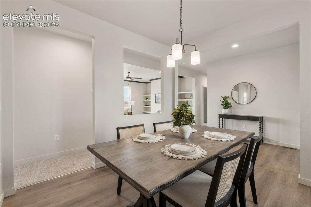 Image 6 of 41: Dining Area