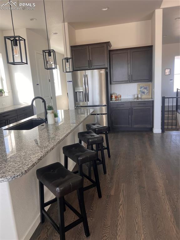 Image 8 of 17: Kitchen