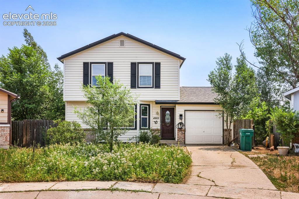 Image 1 of 33: Front house