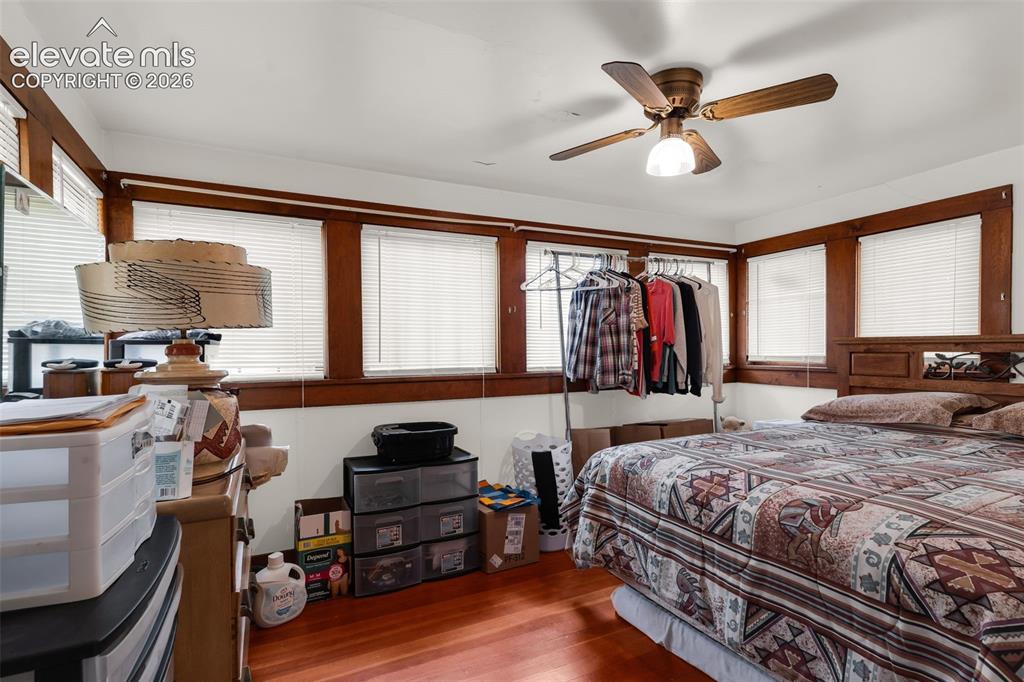 Image 11 of 37: Bedroom