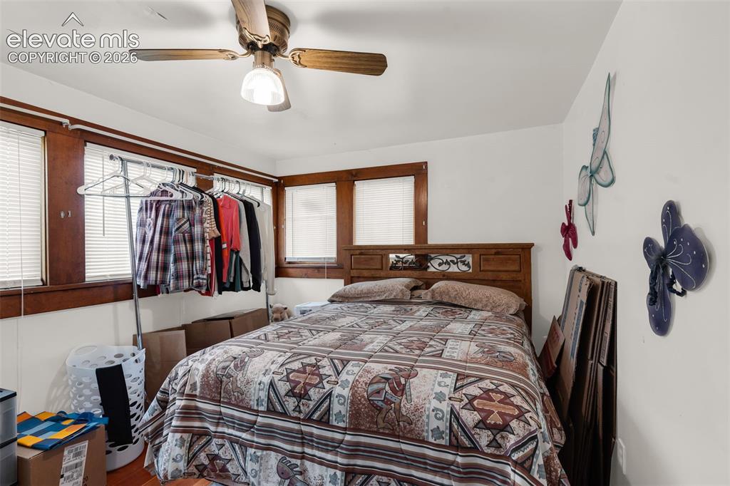 Image 12 of 37: Bedroom