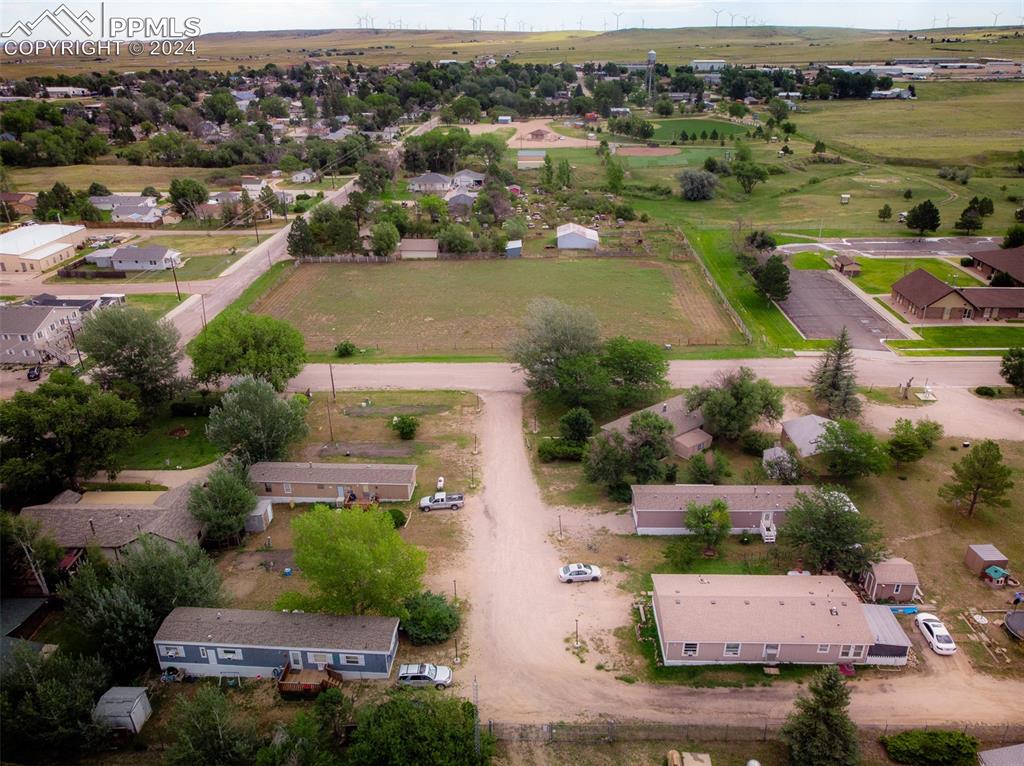 Image 4 of 29: Drone / aerial view