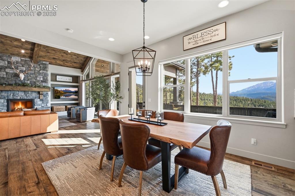 Image 15 of 49: More views from the dining room!