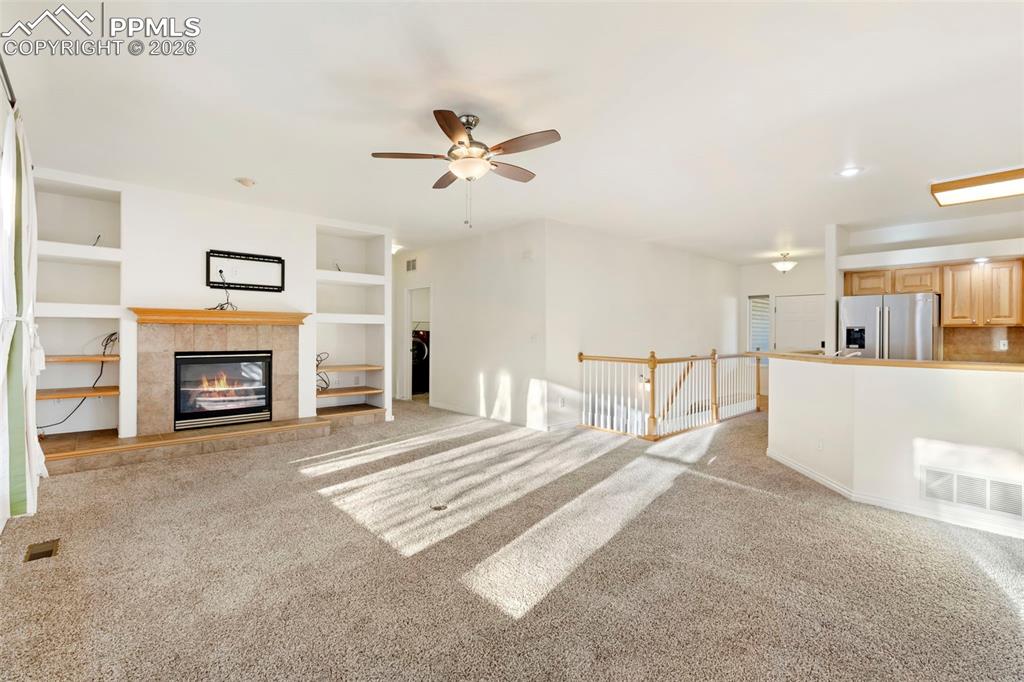 Image 14 of 39: Living Room