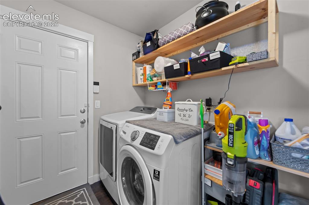 Image 13 of 38: Laundry