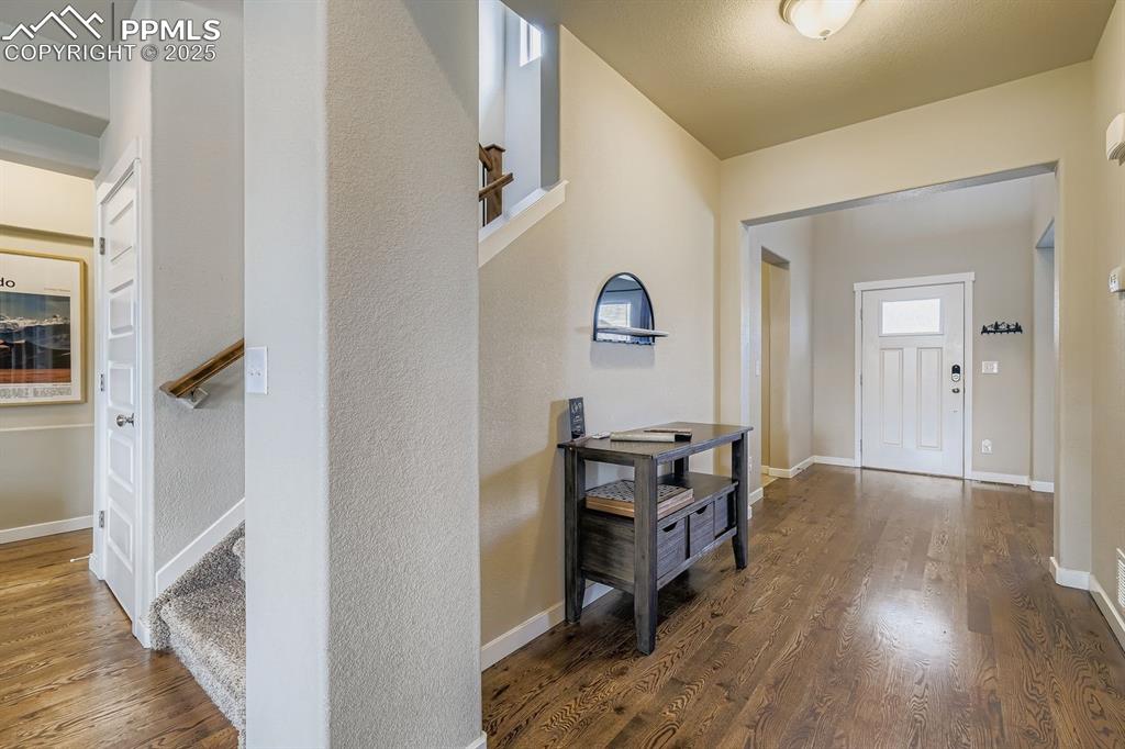 Image 5 of 29: Entry