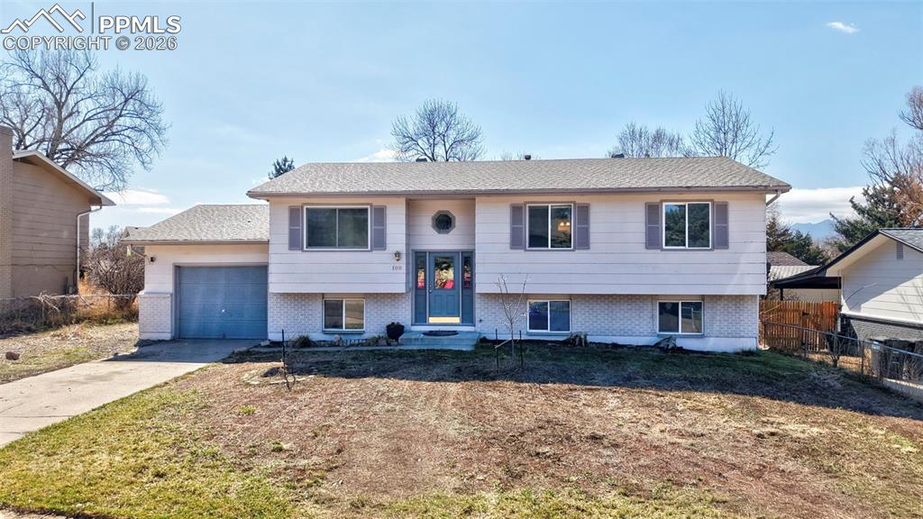 Image 2 of 47: Front of Structure