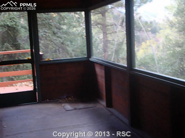 Image 7 of 7: No Description Available