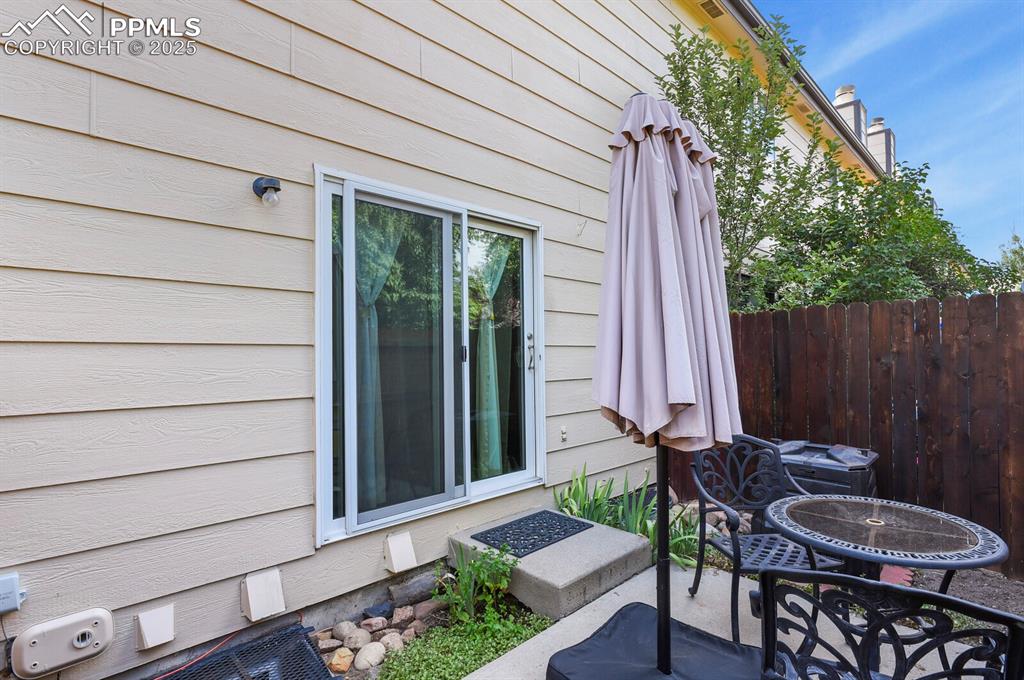 Image 28 of 30: View of patio