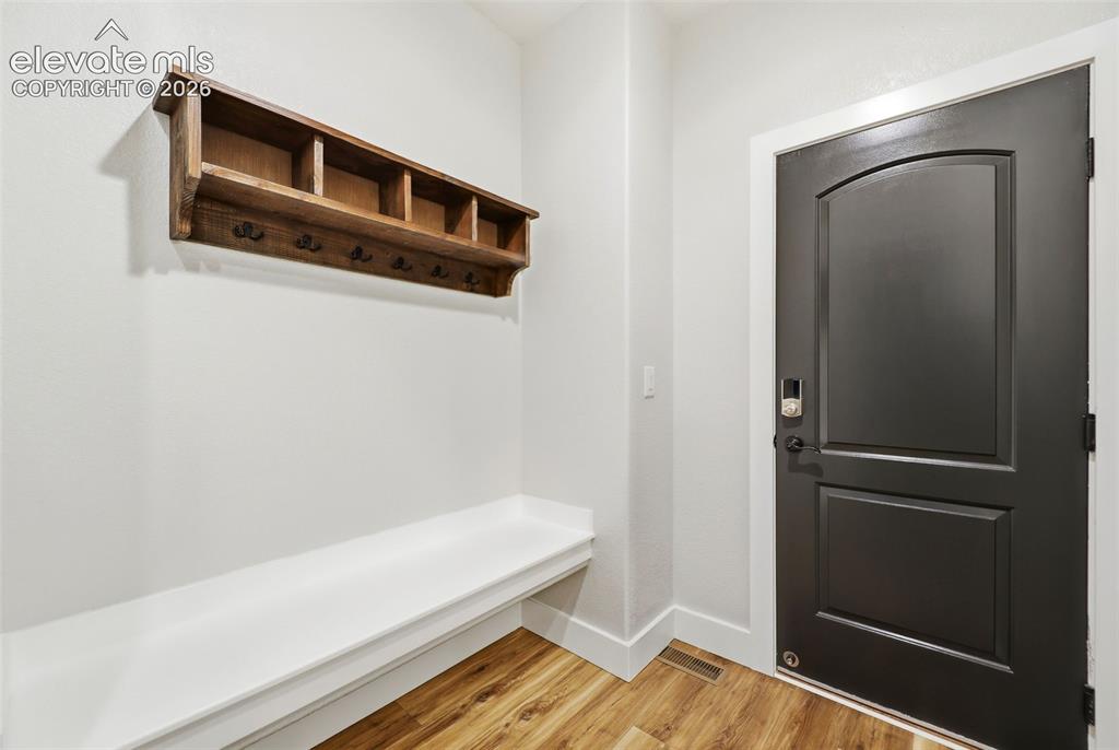 Image 25 of 46: Mud Room