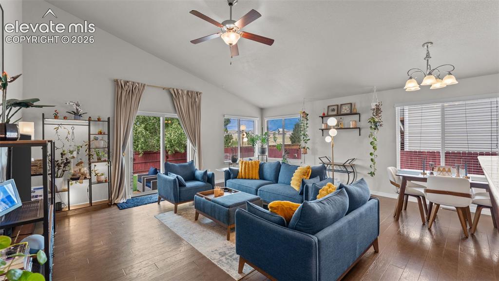 Image 15 of 45: Living Room