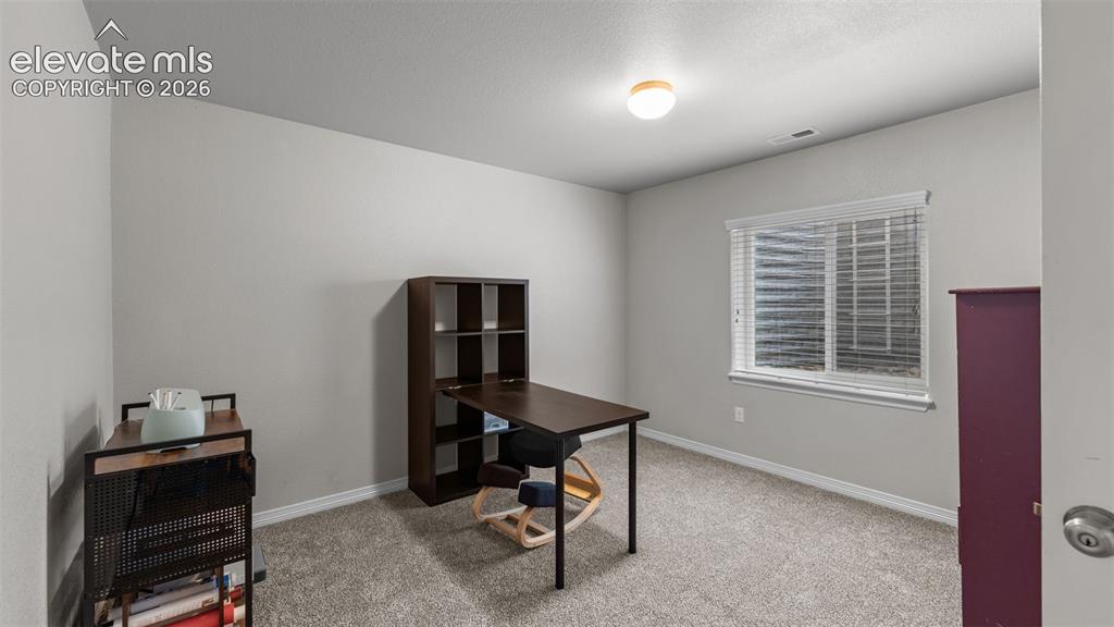 Image 32 of 45: Bonus Room