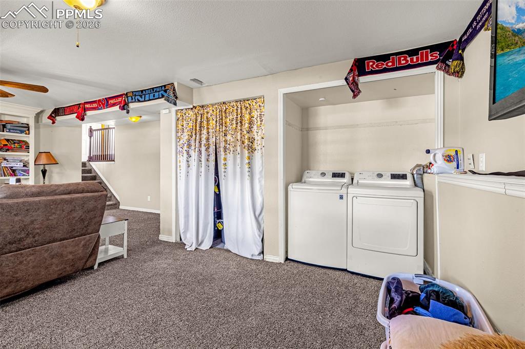 Image 19 of 38: Laundry