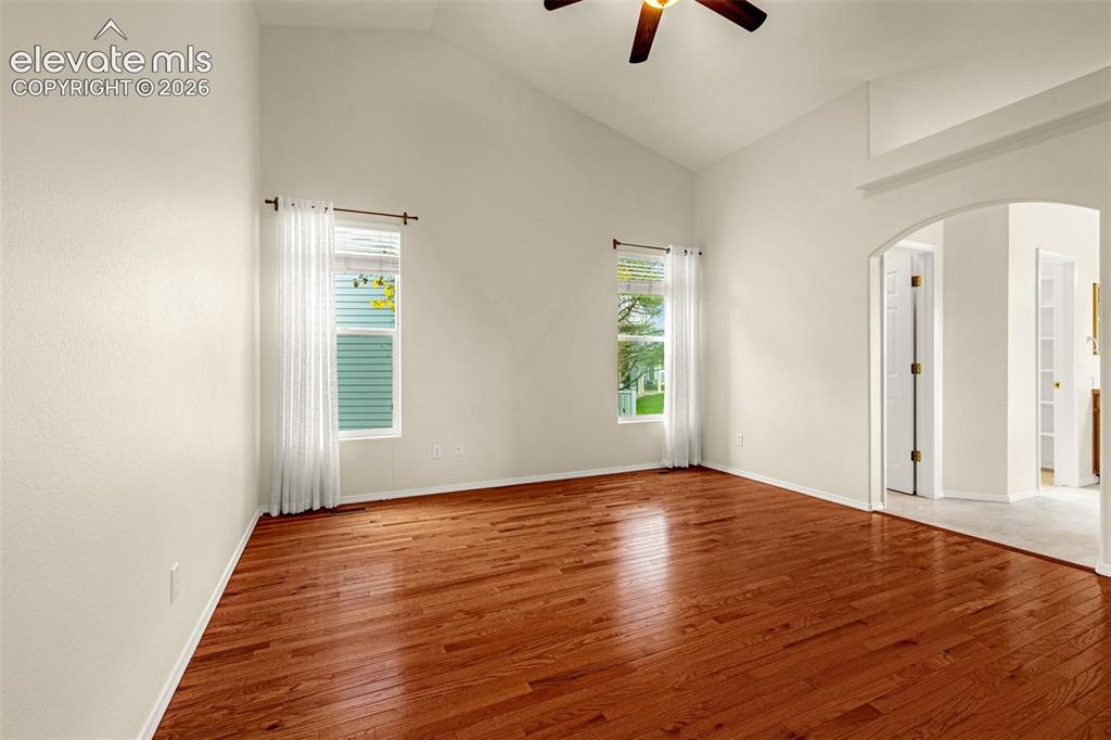 Image 18 of 50: Master Bedroom
