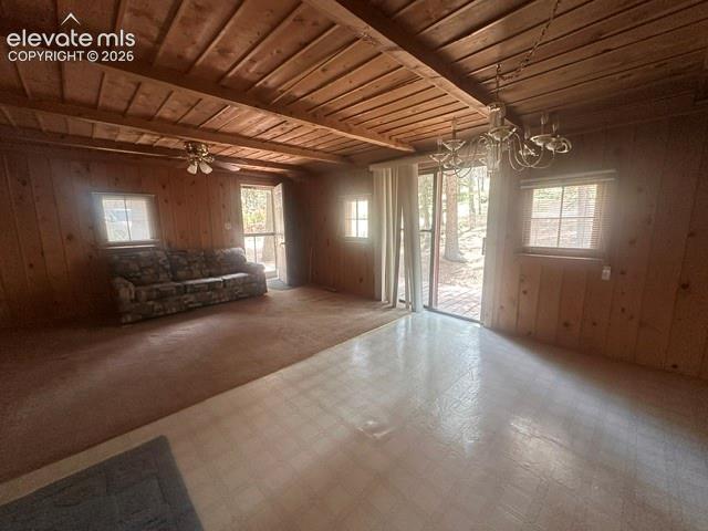 Image 6 of 21: Great Room