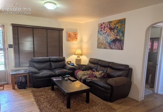 Image 3 of 14: Living Room