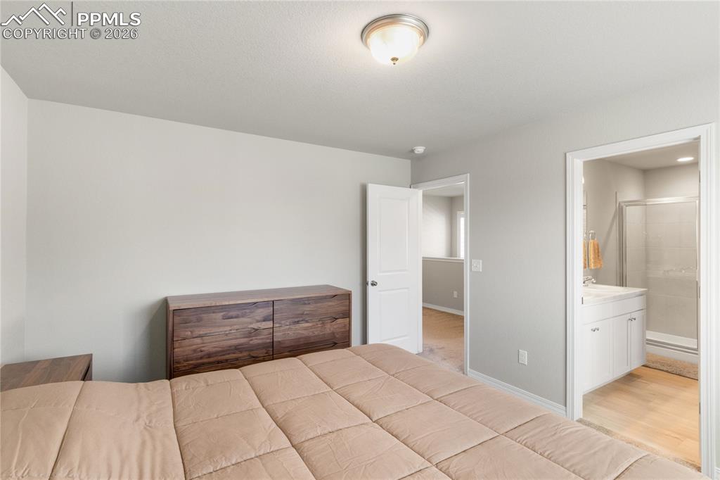 Image 22 of 39: Bedroom