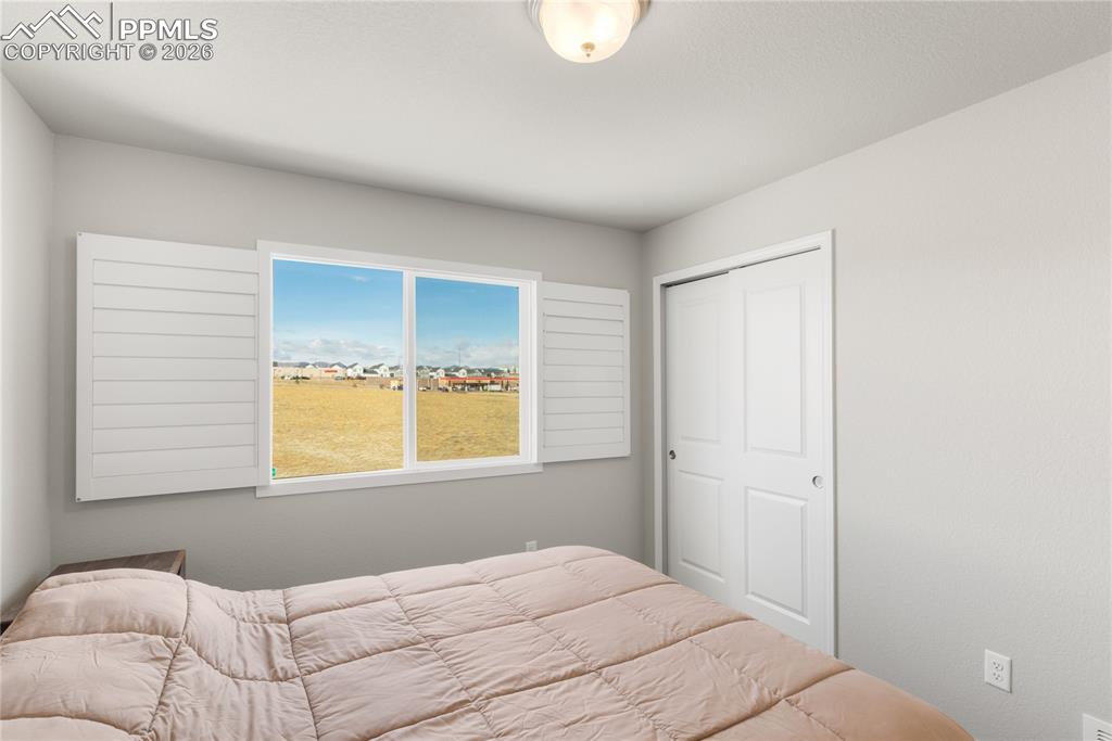 Image 27 of 39: Bedroom