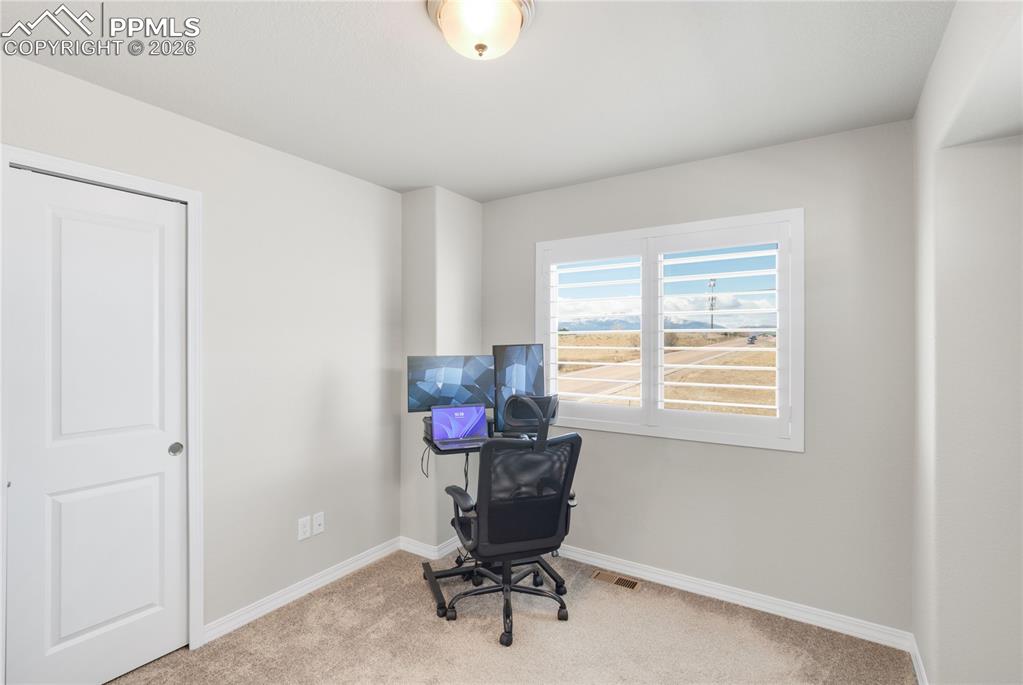 Image 31 of 39: Bedroom