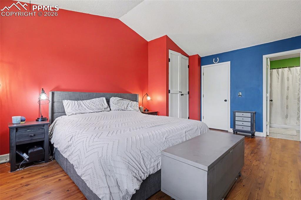 Image 15 of 28: Master Bedroom