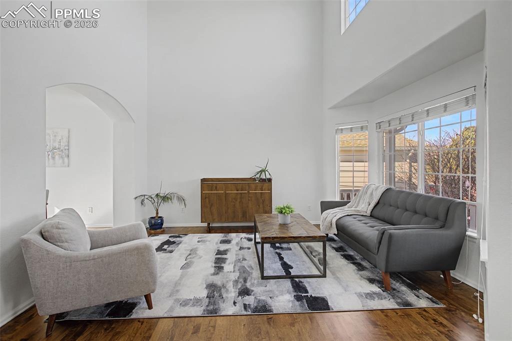 Image 5 of 44: Living Room