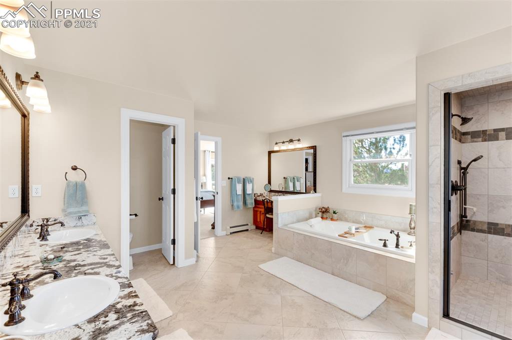 Listing 6720450, Image 26 of 43