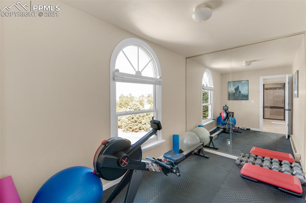 Listing 6720450, Image 28 of 43