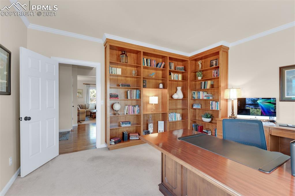 Listing 6720450, Image 8 of 43