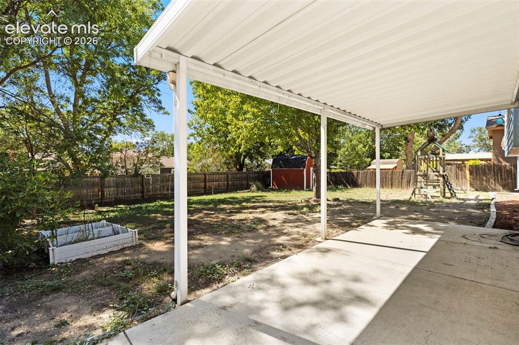 Image 23 of 25: Covered Patio