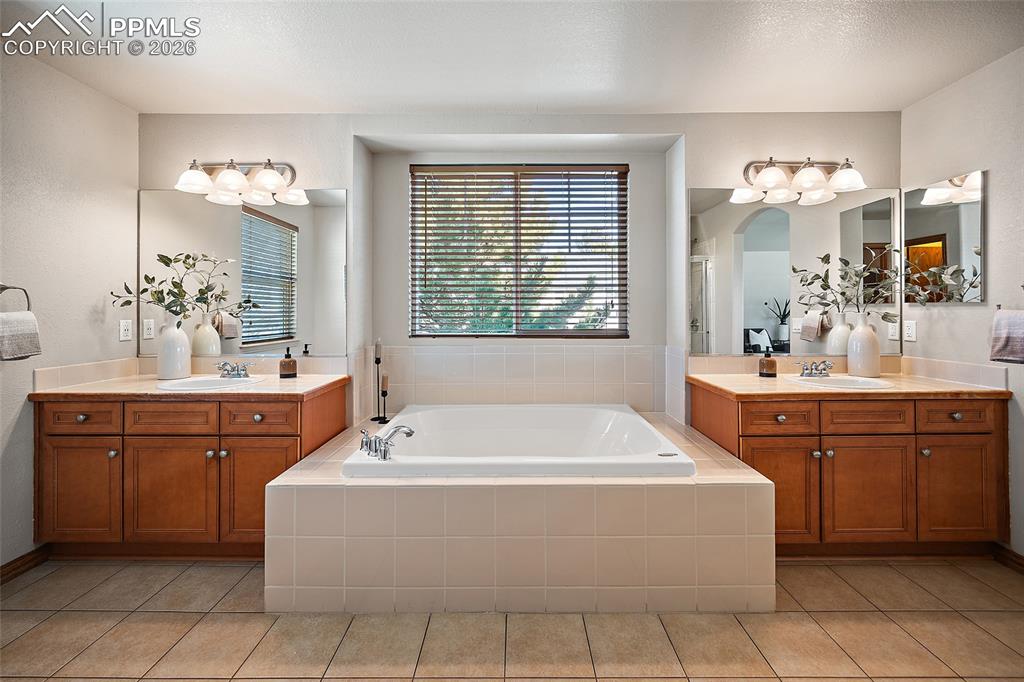 Image 30 of 50: Master Bathroom