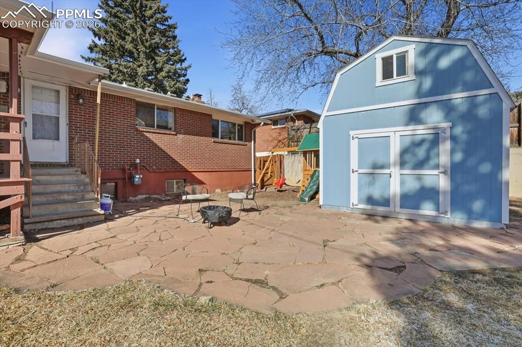 Image 39 of 45: Back of Structure