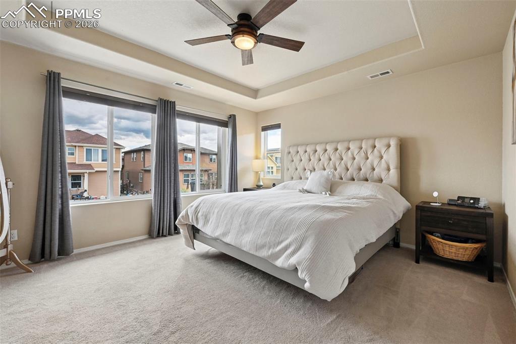 Image 17 of 48: Bedroom