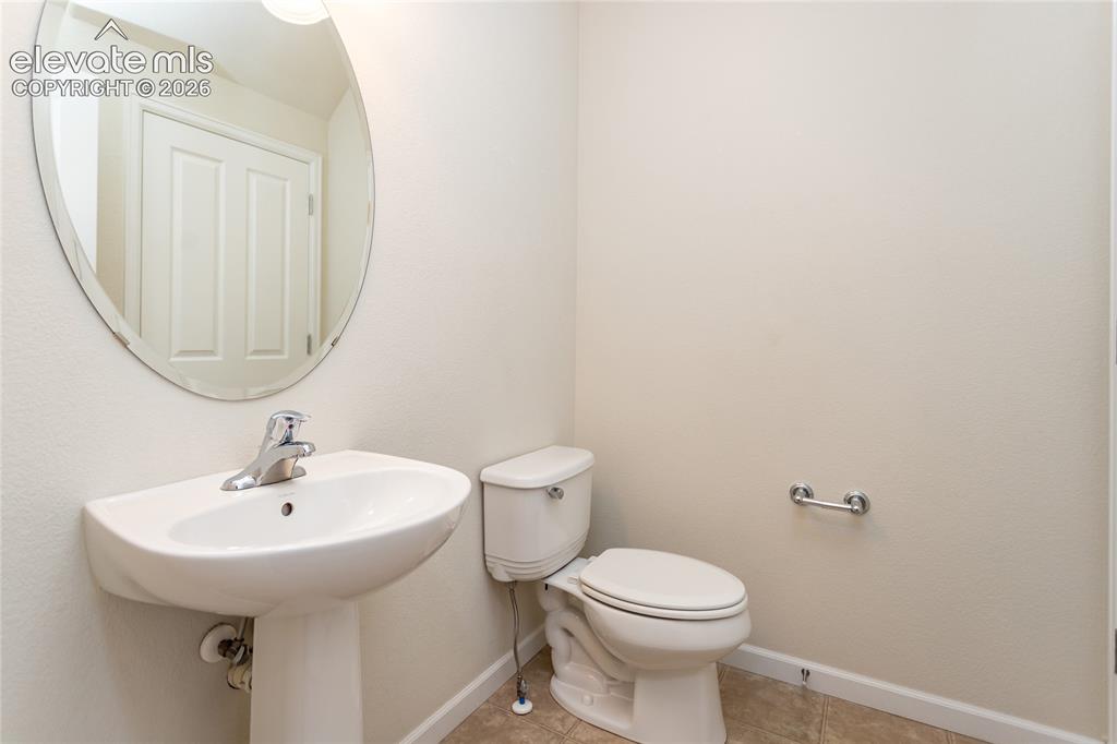 Image 13 of 30: Bathroom