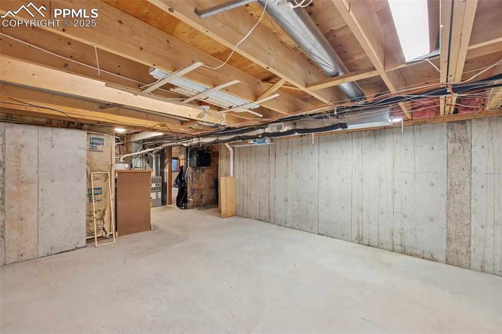 Image 38 of 48: Basement