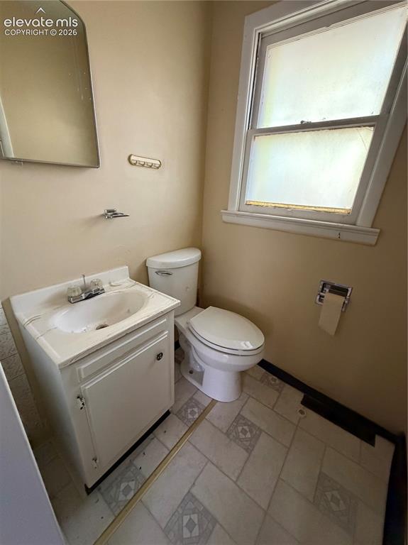 Image 22 of 28: ADU- Bathroom