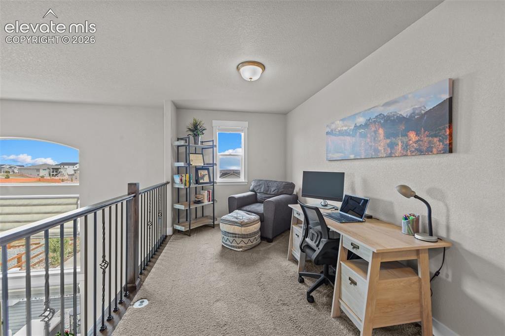 Image 22 of 46: Loft