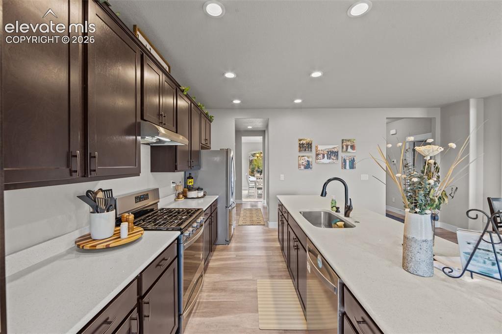 Image 8 of 46: Kitchen