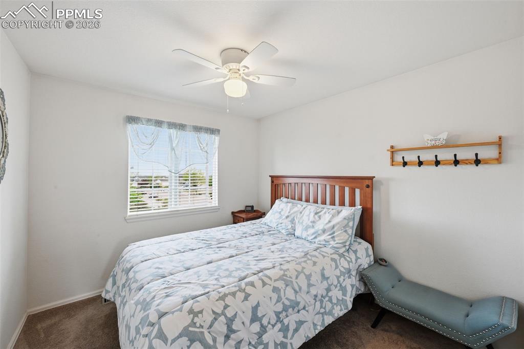 Image 20 of 35: Bedroom