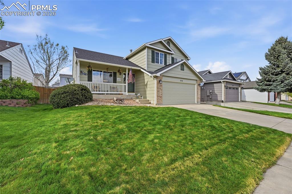 Image 5 of 35: Front of Structure