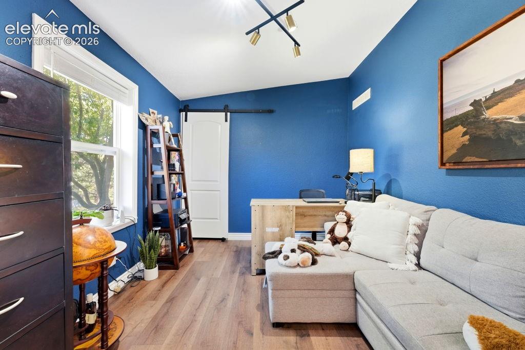 Image 39 of 50: Bonus Room