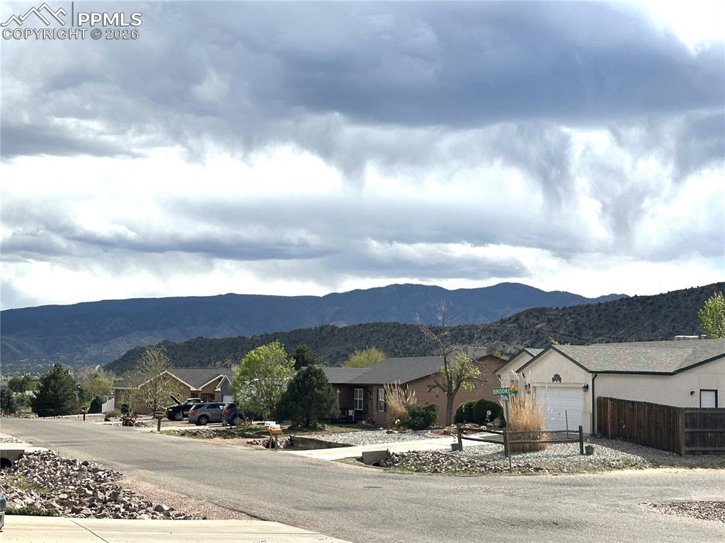 Image 24 of 27: View